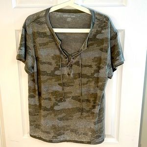 American Eagle Lace Up Cree Neck T Shirt